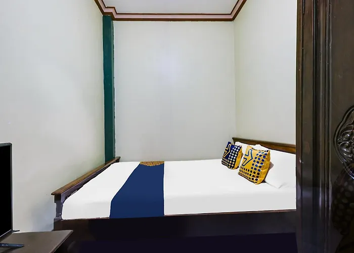 Spot On 92068 Pudja Kesuma Homestay Syariah Yogyakarta