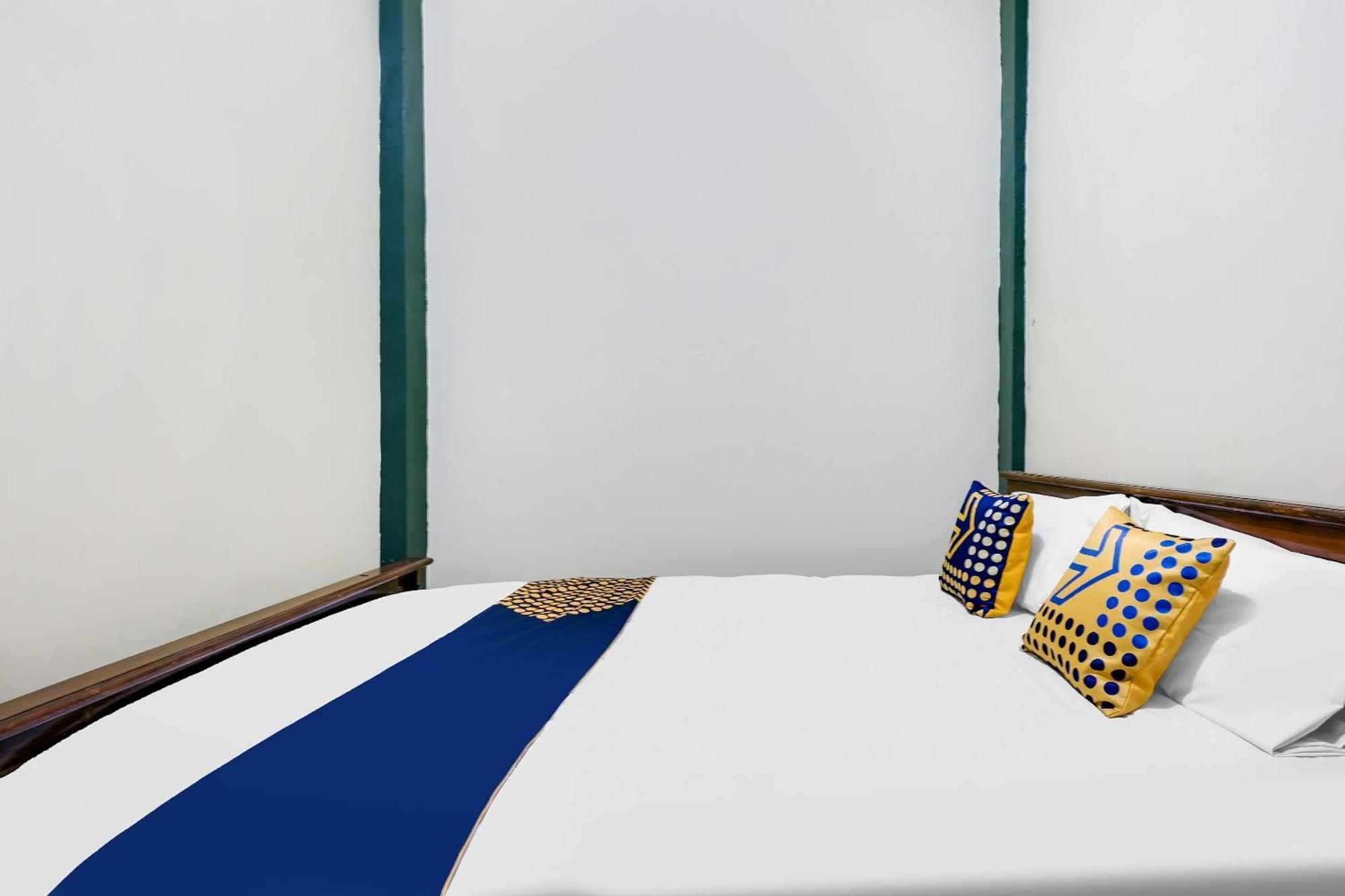 Spot On 92068 Pudja Kesuma Syariah Hotel 2*